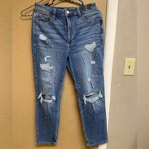 NWT Hollister Mom Jeans